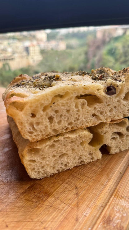 Organic Oriental Tomillo Focaccia